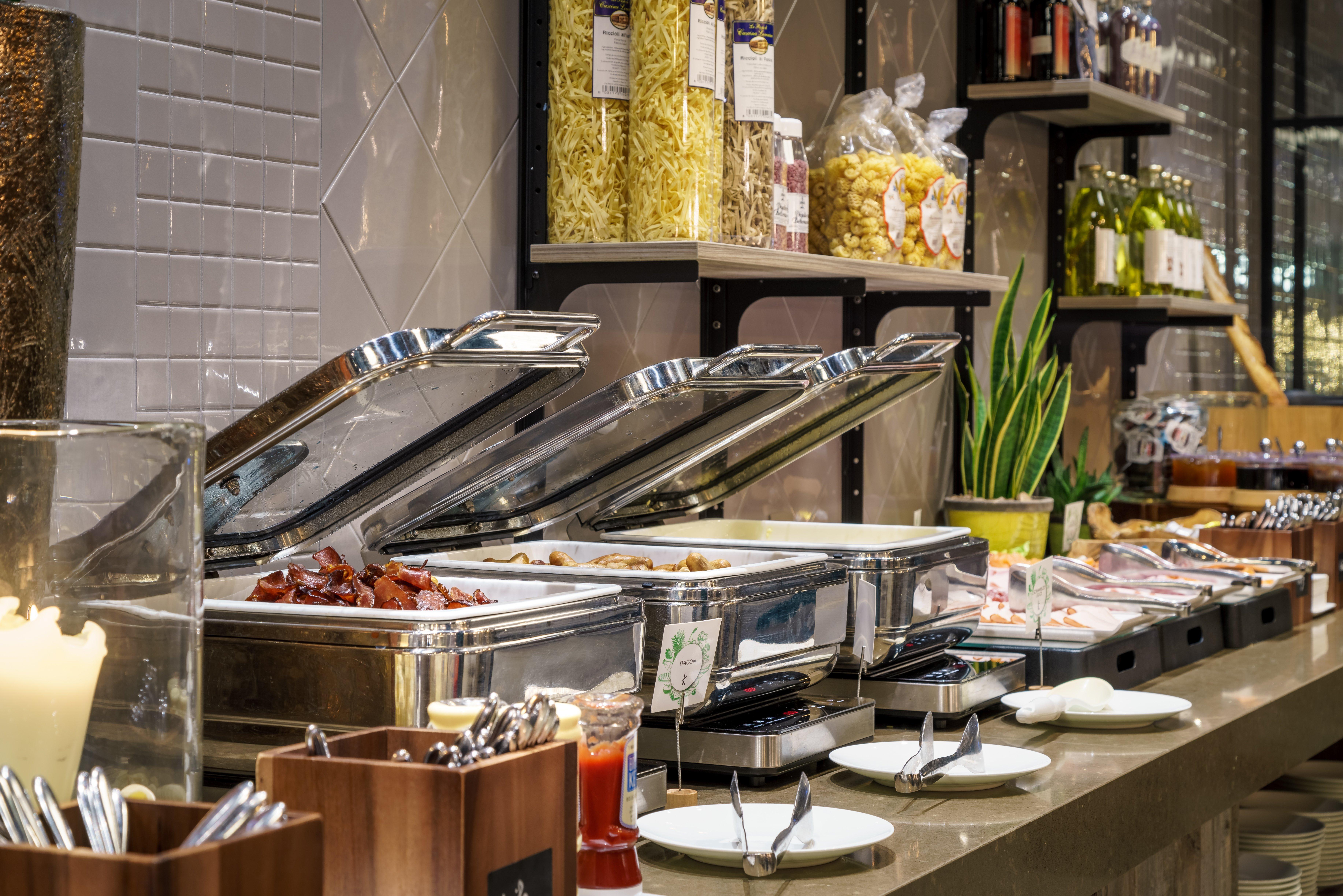 Holiday Inn Hotel Brussels Airport By Ihg Diegem Bagian luar foto