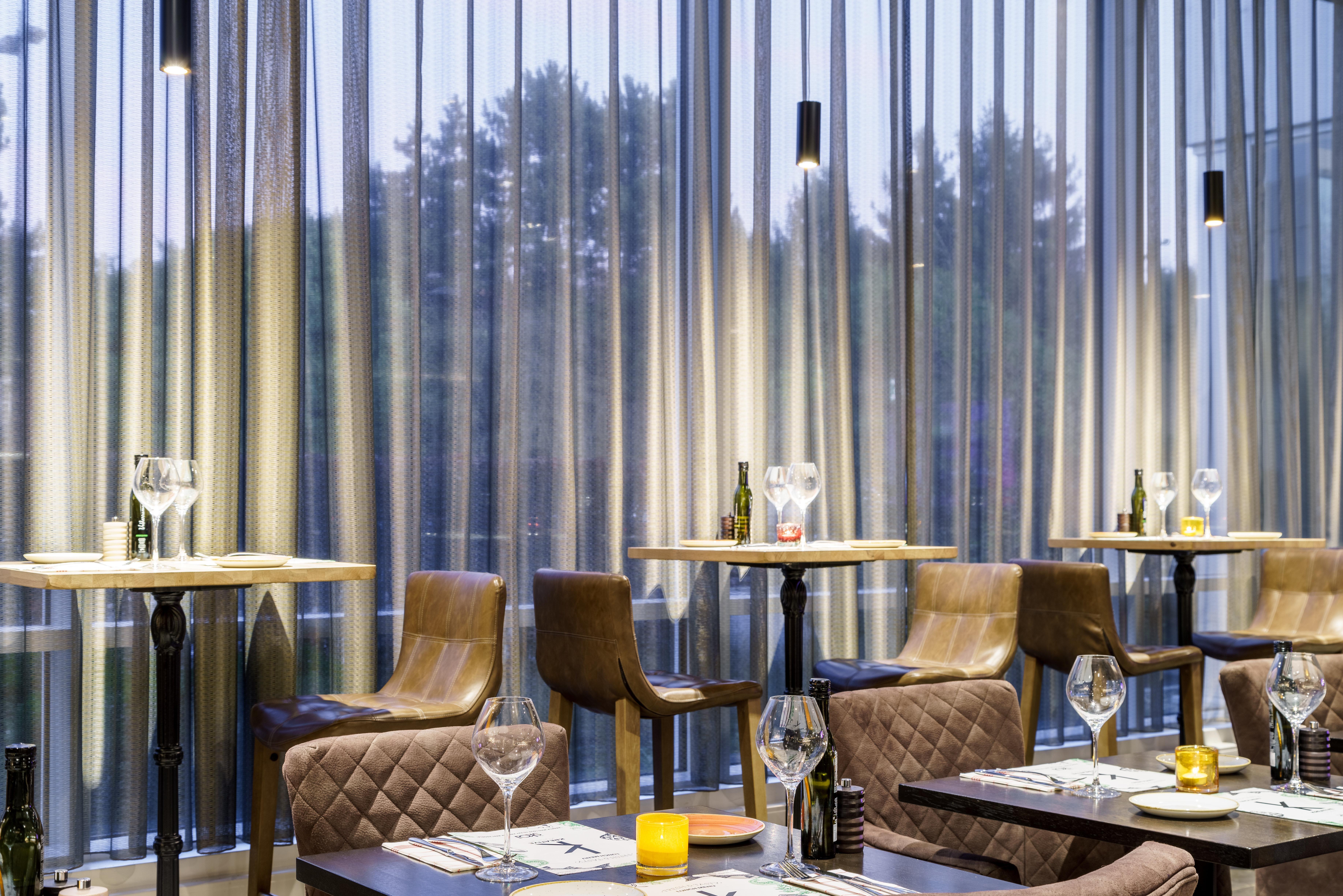Holiday Inn Hotel Brussels Airport By Ihg Diegem Bagian luar foto