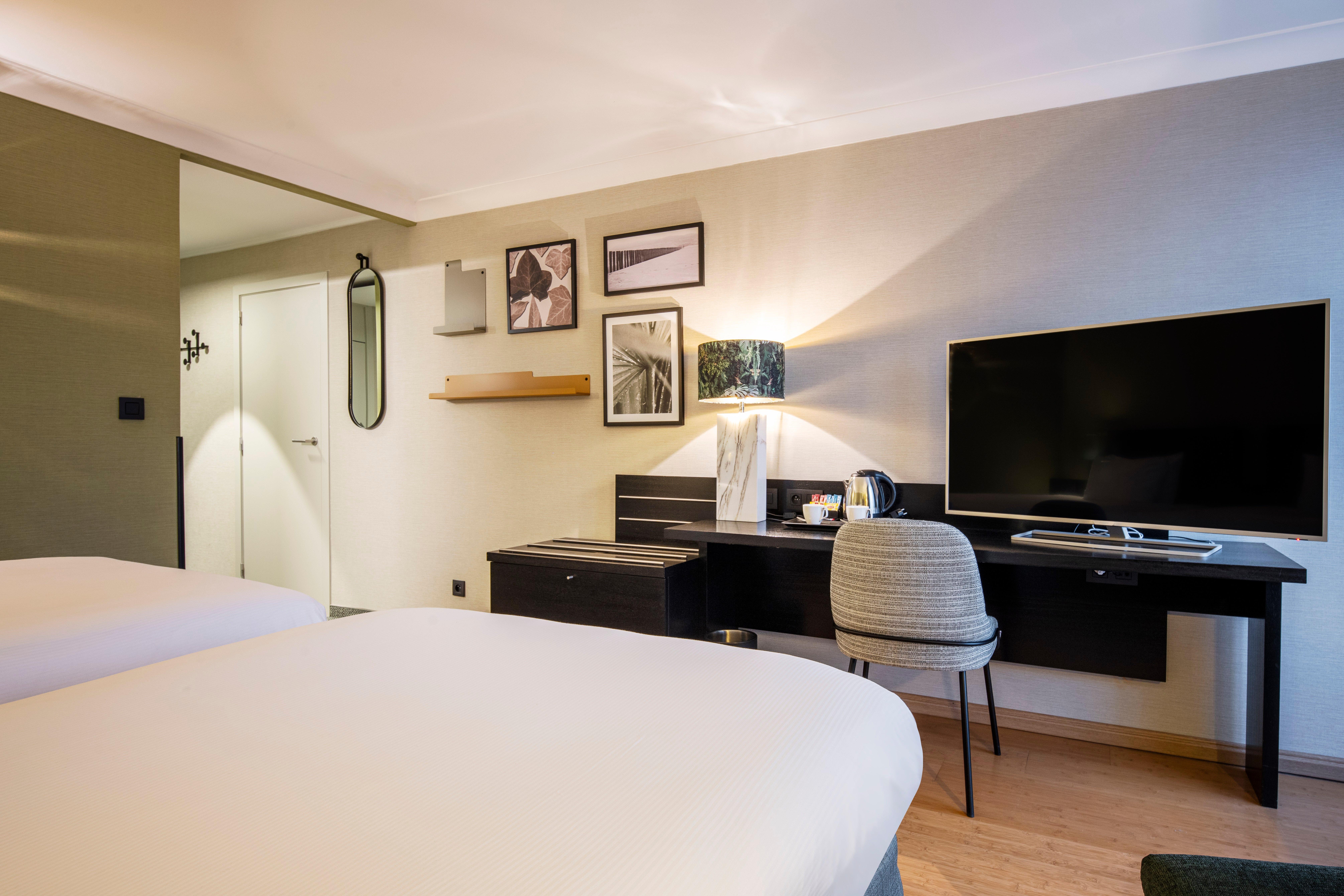 Holiday Inn Hotel Brussels Airport By Ihg Diegem Bagian luar foto