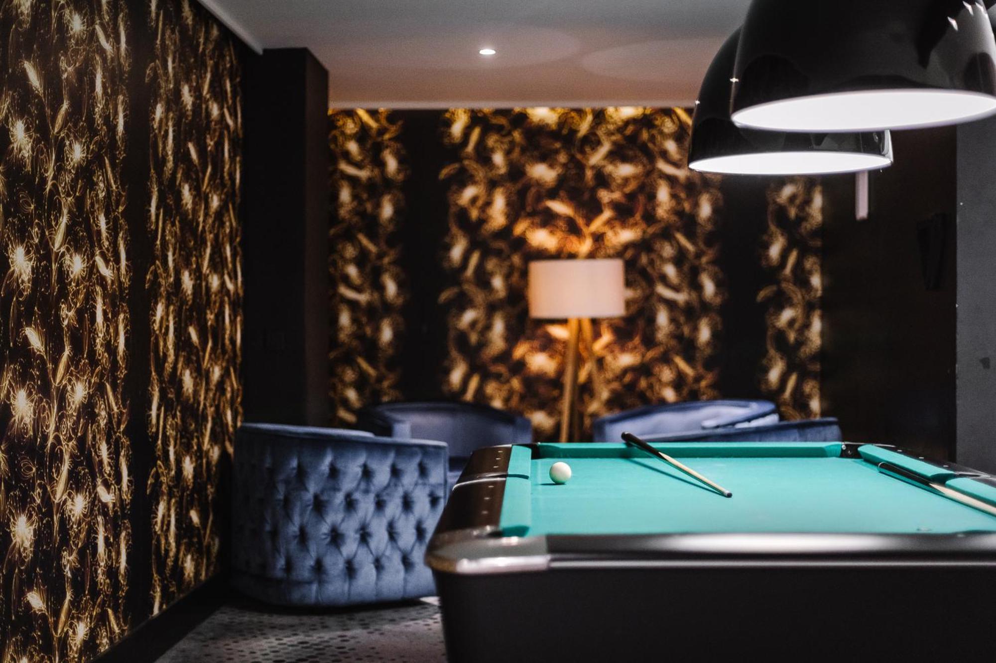 Holiday Inn Hotel Brussels Airport By Ihg Diegem Bagian luar foto
